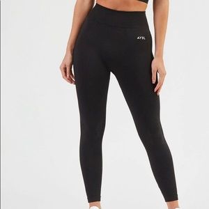 AYBL leggings size M
